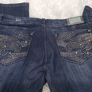 Womens LA Idol Capris/Cropped Jeans, Size 13